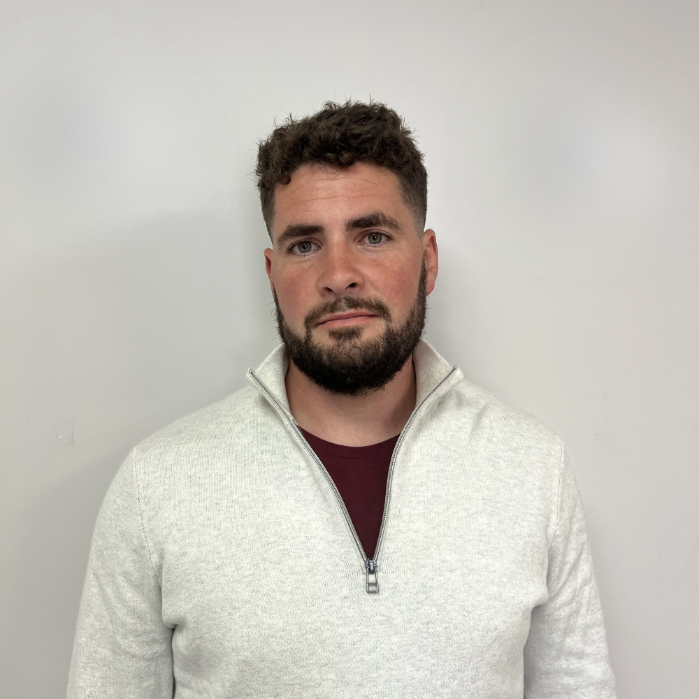 Technipool Amenagement Paysager A La Roche Sur Yon Guillaume Technicien Piscine 1 Technipool Amenagement Paysager A La Roche Sur Yon Guillaume Technicien Piscine 1